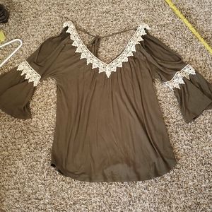 Cold shoulder top